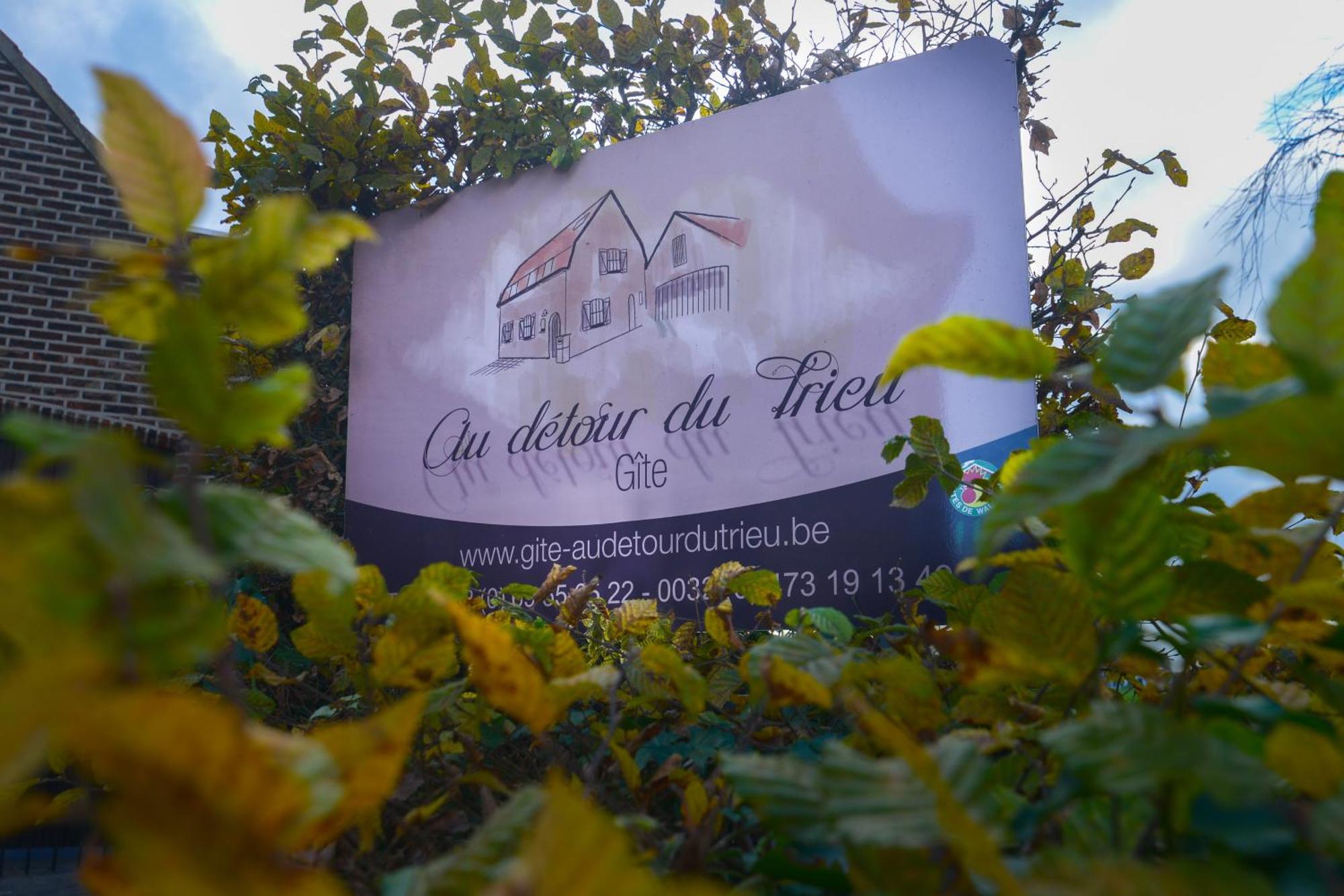 Au Detour Du Trieu Villa Estaimbourg Exterior photo